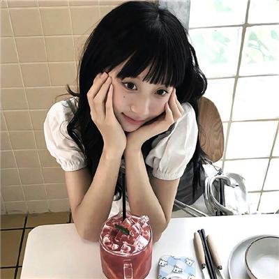 外貌与微笑